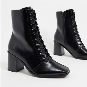 ASOS size 8 black vegan leather block heal booties 😻